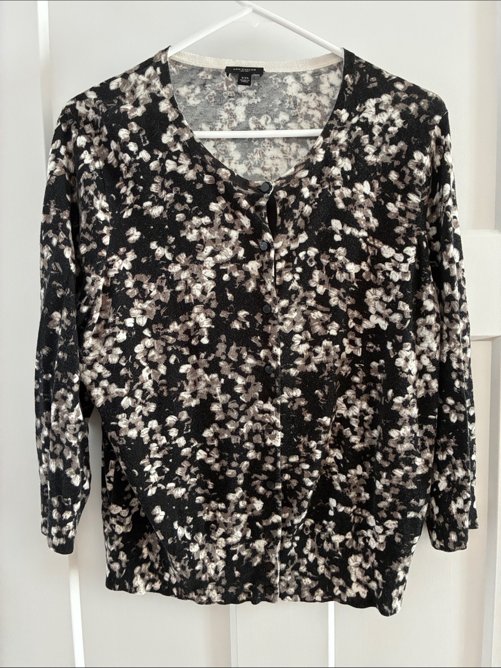 Ann Taylor Black Cream Floral Button Cardigan